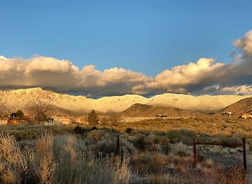 new-mexico/turquoise-trail/attraction/el-oso-grande-park