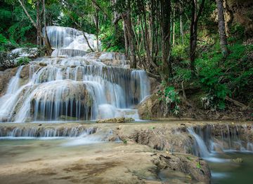 thailand/northern-thailand/attraction/mae-kae-waterfall