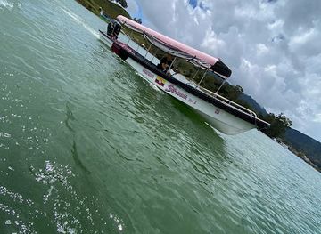 colombia/guatape/attraction/servicios-nauticos-guatape