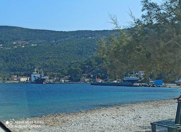 greece/samos/attraction/paralia-malagariou
