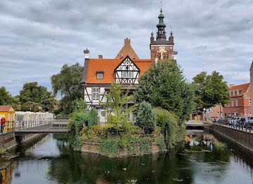 poland/pomerania/attraction/radunia-canal