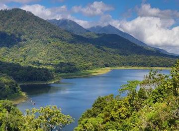 indonesia/bali/attraction/buyan-lake