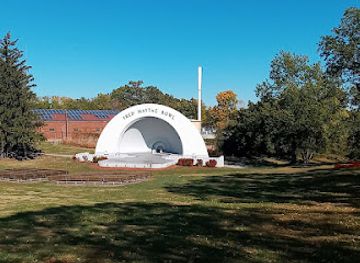 iowa/newton/attraction/fred-maytag-bowl