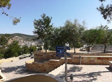 jordan/ajloun-castle/attraction/urban-village