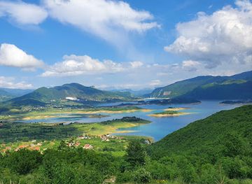 bosnia-and-herzegovina/central-bosnia-canton/attraction/rama-lake