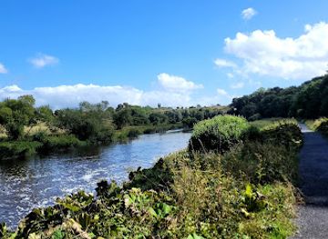 ireland/county-meath/attraction/ramparts-walk-trail
