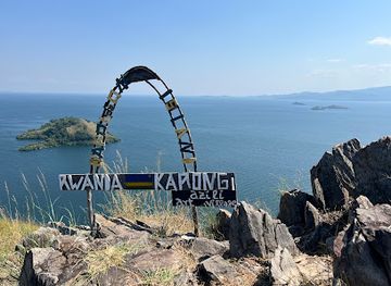rwanda/cyangugu/attraction/napoleon-island