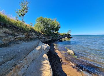 estonia/laane-county/attraction/suurupi-s-sea-cave