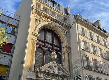 france/paris/attraction/le-manoir-de-paris