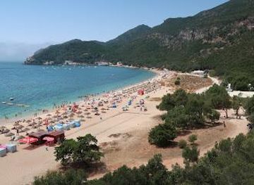 portugal/cascais/attraction/praia-do-creiro