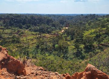 bolivia/amboro-national-park/attraction/mirador-de-la-tumba-vigilante