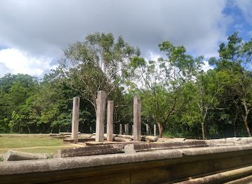 sri-lanka/kilinochchi-district/attraction/anuradhapura-moonstone