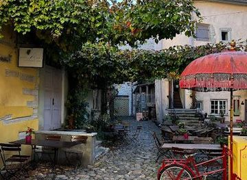 estonia/tallinn/attraction/masters-courtyard