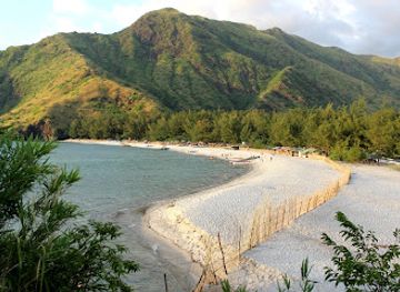 philippines/anawangin-cove/attraction/anawangin-trail