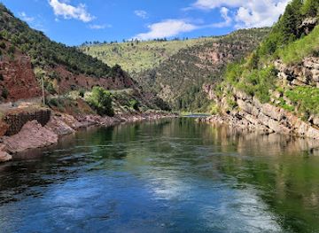 wyoming/flaming-gorge-national-recreation-area/attraction/flaming-gorge-dam-visitor-center