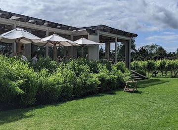 new-york/montauk/attraction/wolffer-estate-vineyard