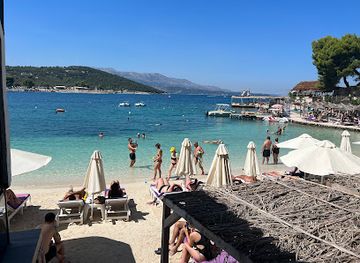 albania/ksamil-region/attraction/plazhi-ksamil-11