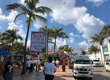 mexico/cozumel/attraction/san-miguel-de-cozumel-punta-langosta-lighthouse