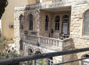 jordan/madaba/attraction/jabal-al-lweibdeh