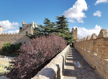 spain/avila/attraction/plaza-adolfo-suarez