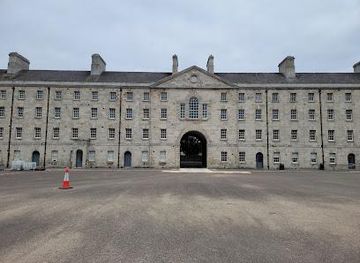 ireland/dublin/attraction/national-museum-of-ireland-decorative-arts-history