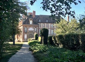 france/versailles/attraction/musee-national-de-port-royal-des-champs