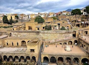 italy/pompeii/attraction/archaeological-park-of-herculaneum