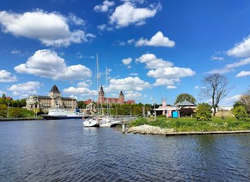 poland/szczecin-lagoon/attraction/tramwaj-wodny-w-szczecinie-bulwar-piastowski-nabrzeze-starowka