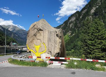 switzerland/uri/attraction/teufelsstein-goschenen