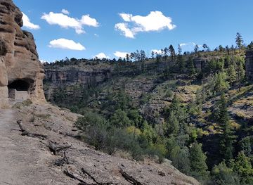 new-mexico/sangre-de-cristo-mountains/attraction/gila-cliff-dwellings-national-monument