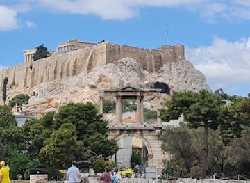 greece/athens/plaka/attraction/temple-of-olympian-zeus