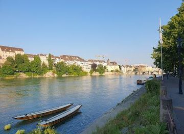 switzerland/basel/attraction/promenade-unterer-rheinweg