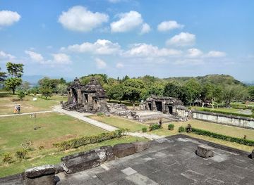 indonesia/java/attraction/ratu-boko-temple
