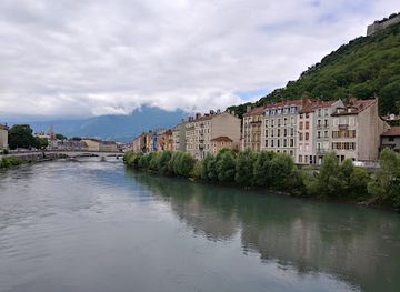 france/grenoble/attraction/parc-albert-michallon