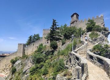 san-marino/serravalle/attraction/passo-delle-streghe