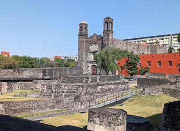 mexico/mexico-city/attraction/plaza-de-las-tres-culturas