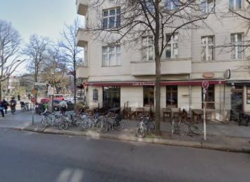 germany/berlin/friedrichshain/attraction/monkey-as-art-judge-mural