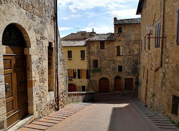 italy/san-gimignano/attraction/museum-of-sacred-art