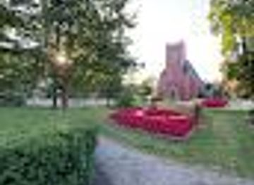 canada/charlottetown/attraction/round-flower-bed