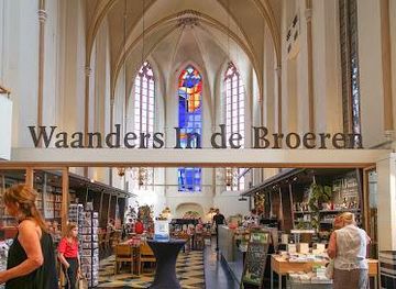 netherlands/zwolle/attraction/van-der-velde-books-zwolle