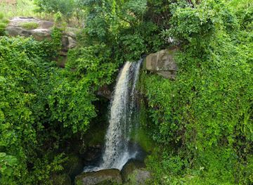 ghana/kintampo/attraction/kyerehi-waterfall