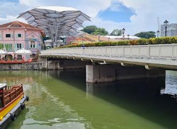 singapore/bugis/attraction/read-bridge