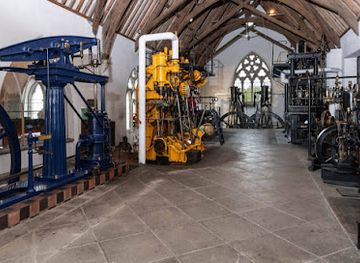 ireland/county-kildare/attraction/the-steam-museum-lodge-park-walled-garden