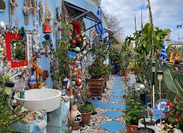 cyprus/tombs-of-the-kings/attraction/the-blue-shell-house