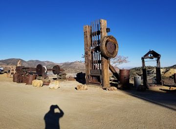 california/colorado-desert/attraction/chollar-mine-tour