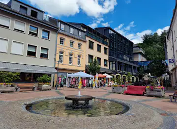 Fontaine Springbrunnen Bouvier