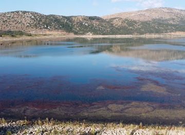 greece/peloponnese/attraction/lake-taka