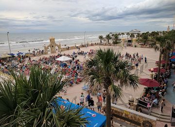 florida/daytona-beach/attraction/daytona-beach-bandshell