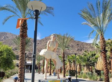 california/palm-desert/attraction/walk-of-the-stars-palm-springs