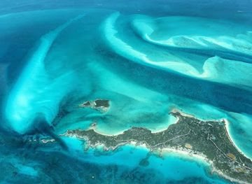 the-bahamas/berry-islands/attraction/cistern-cay